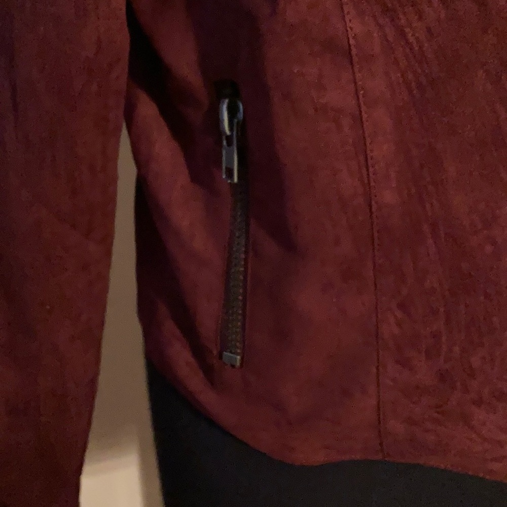 Jacket - Picture 2 of 7